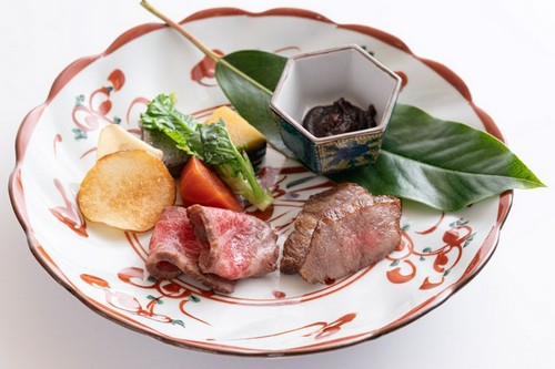 季節ごとにおすすめの「旬」の食材を用いたコース
