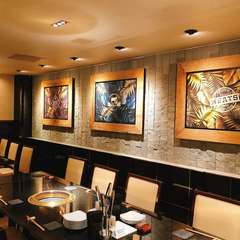 落ち着いた店内で、選び抜かれた最高級黒毛和牛をご堪能下さい。