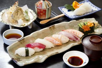壽司處 家族
