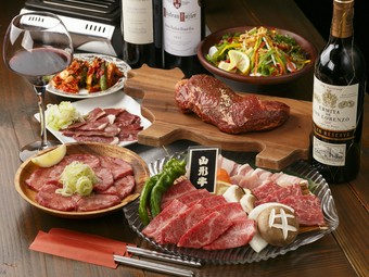 平日にみんなでワイワイ！飲み放題付き！
そして優雅に焼肉女子会はいかがでしょうか！