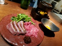 山形牛と県産鴨が堪能できる極上コース
お鍋とお料理は個別にご提供いたします。