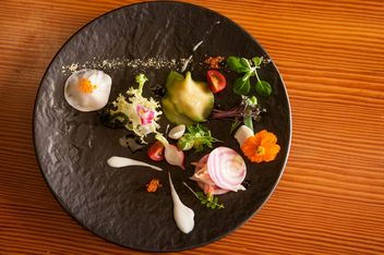 日本料理「Sakura」鐵板燒吧檯