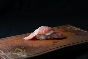 琴芝