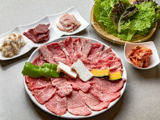 야키니쿠 사지로
